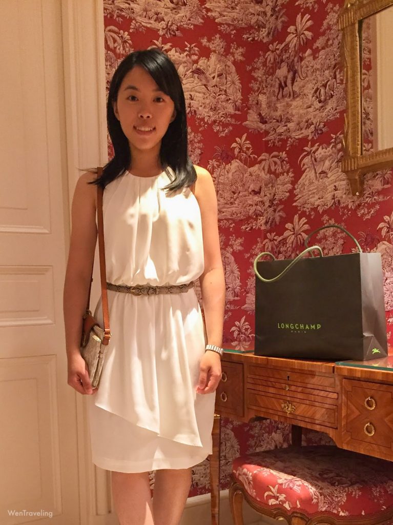 Paris Epicure.fancy attire